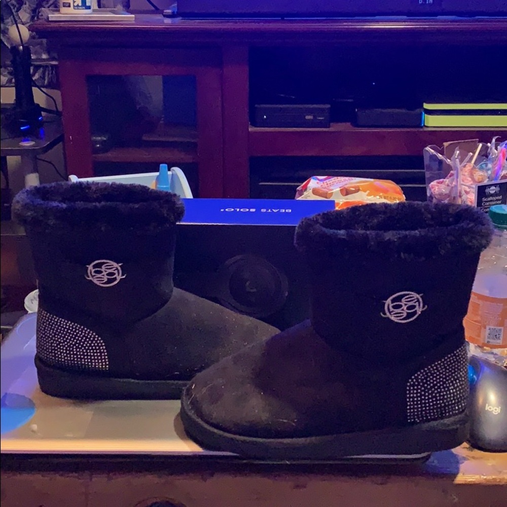 Bebe boots